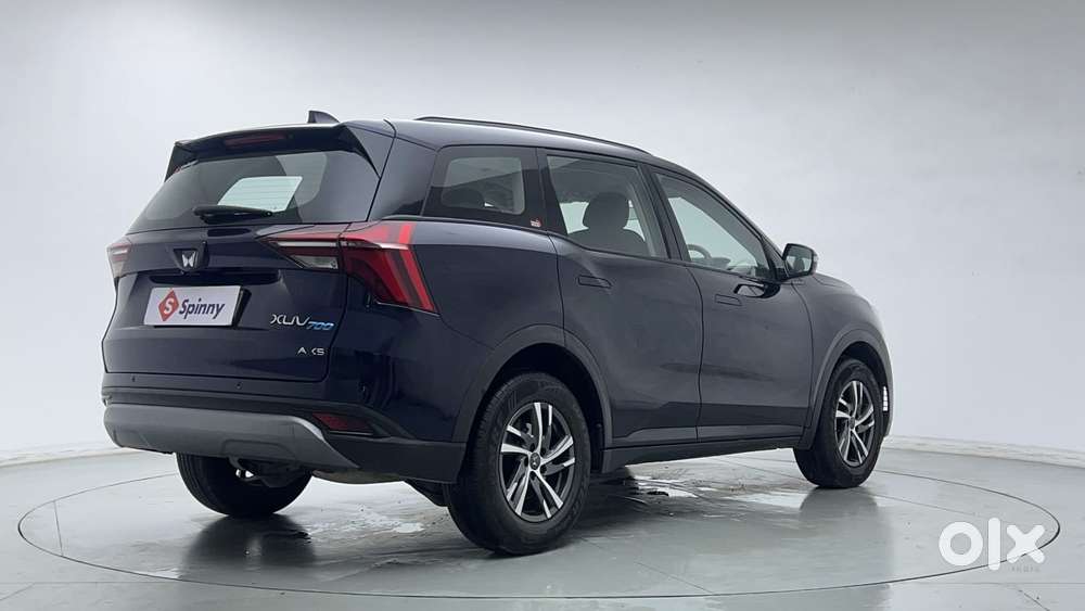 Mahindra Xuv700 2.0 Ax 5 Petrol At Str, 2023, Petrol