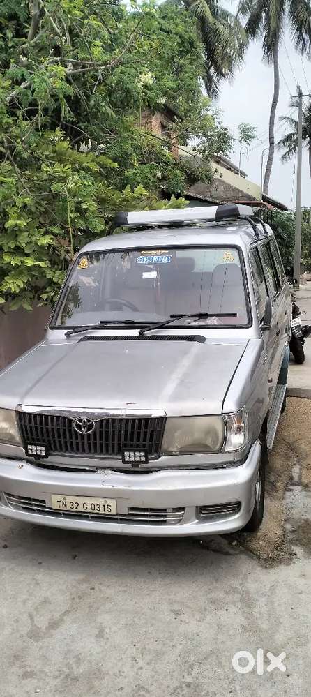 Toyota Qualis Diesel 2003 Variant