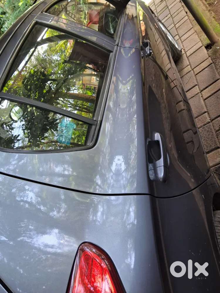 Hyundai I20 Sportz Petrol 2010