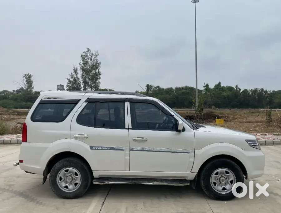 Tata Safari Storme Vx, 2019, Diesel