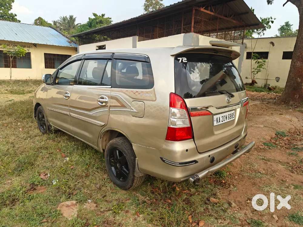 Toyota Innova 2008 Diesel Manual Car