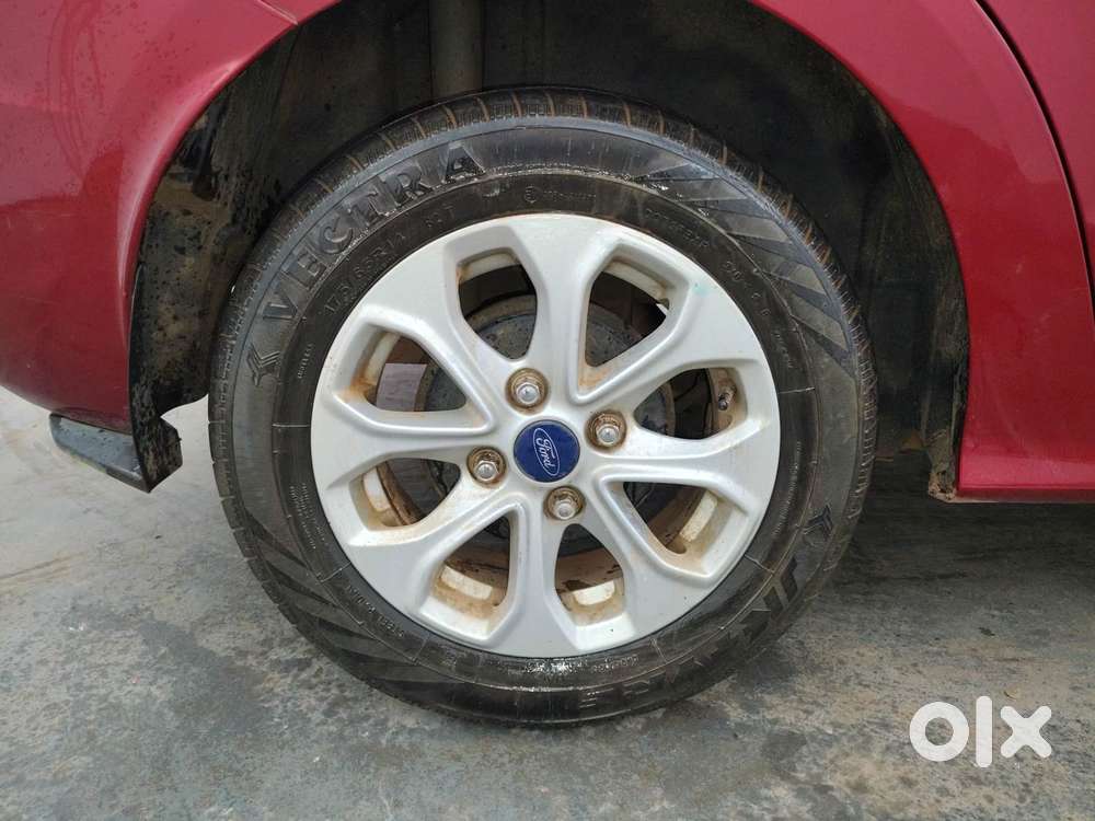 Ford Figo Aspire Titanium, 2015, Petrol