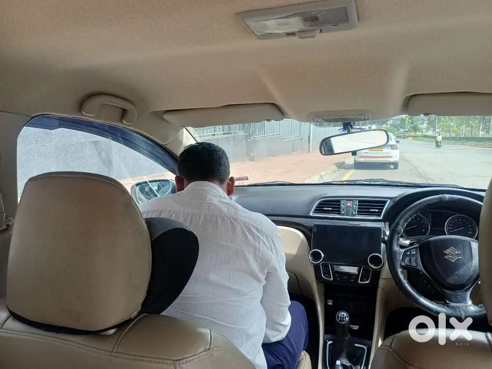 Maruti Suzuki Ciaz 2015 Petrol 21700 Km Driven