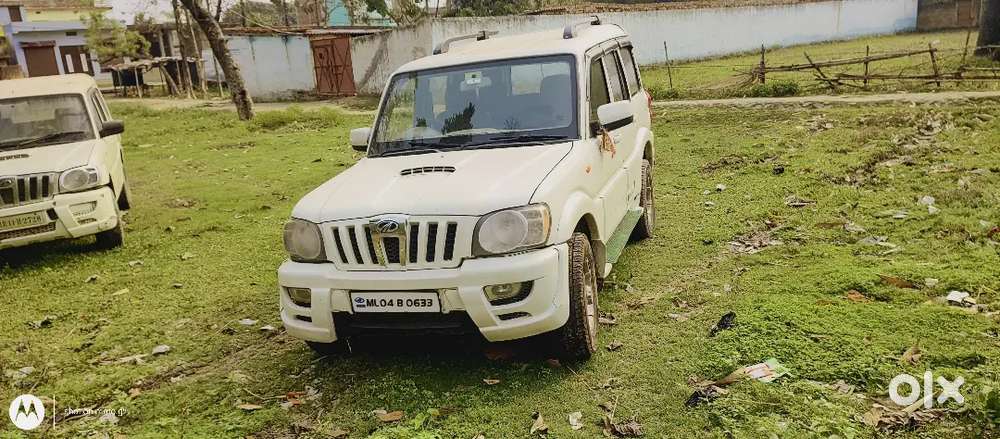 Scorpio Vlx Automatic 2011 Model With Alloys