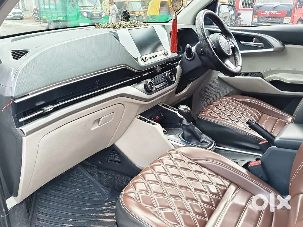 Kia Carens Diesel Manual 2024 Premium