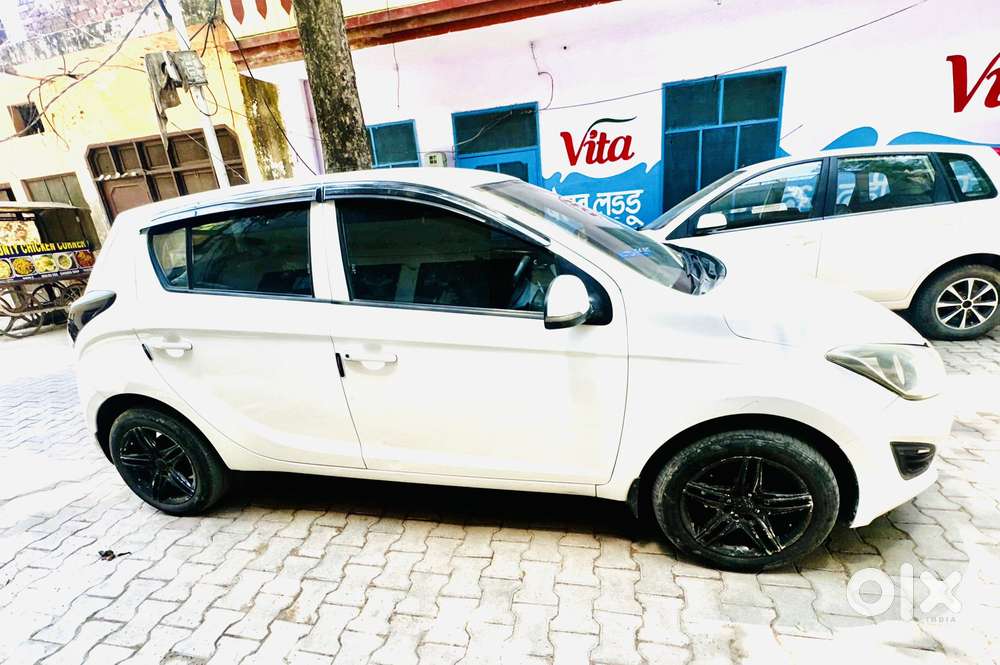 Hyundai I20 Magna 1.4 Crdi 6 Speed, 2012, Diesel