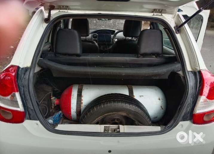 Toyota Etios Liva 1.2 Gx, 2014, Cng & Hybrids