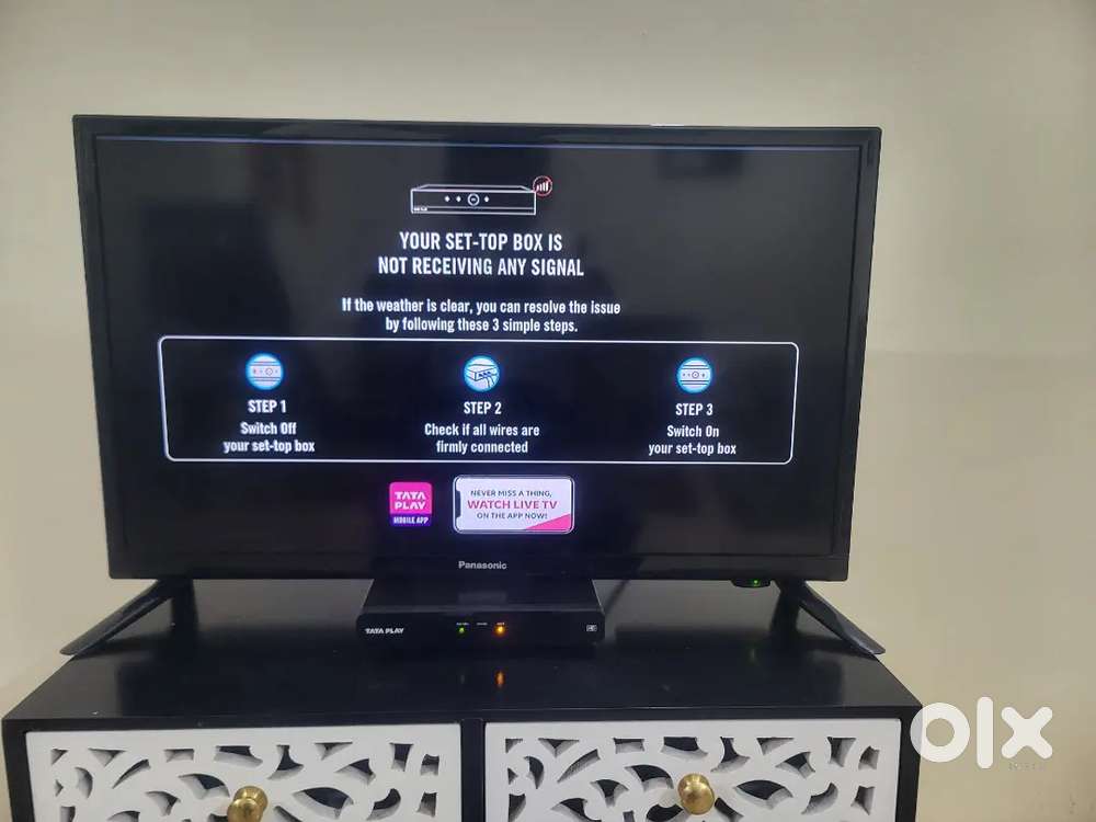 24 inch Normal TV(monitor)  with Set top box and Dish