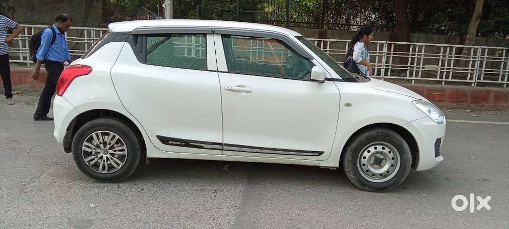 Maruti Suzuki Swift Lxi Optional-o, 2020, Petrol