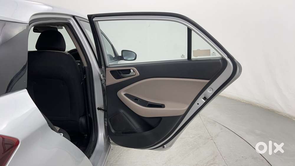 Hyundai Elite I20 Asta Option, 2016, Petrol