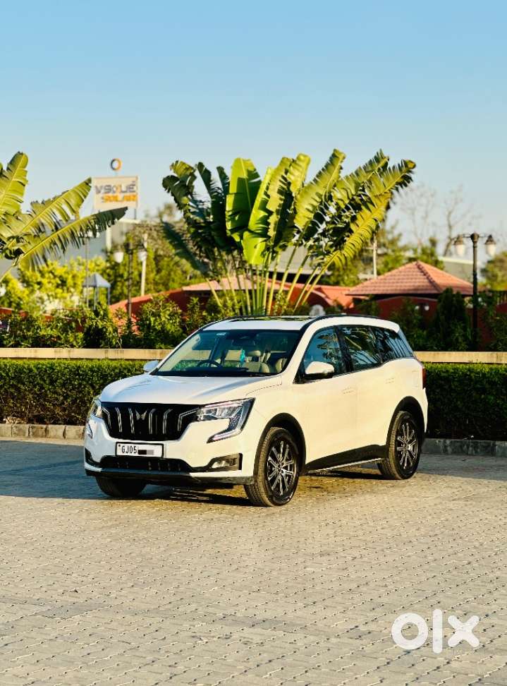 Mahindra Xuv700 2.2 Ax 7 Diesel At Str, 2023, Diesel