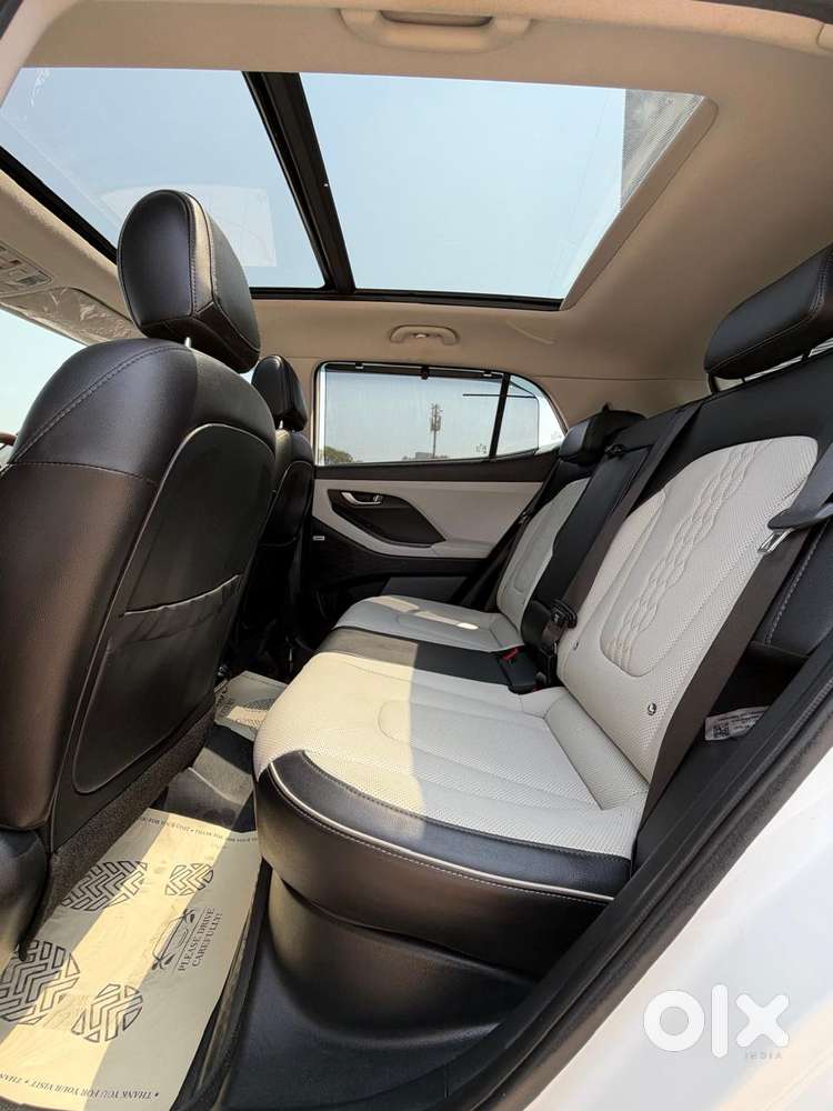 Hyundai Creta Sx (o) 1.5 Petrol Cvt, 2023, Petrol