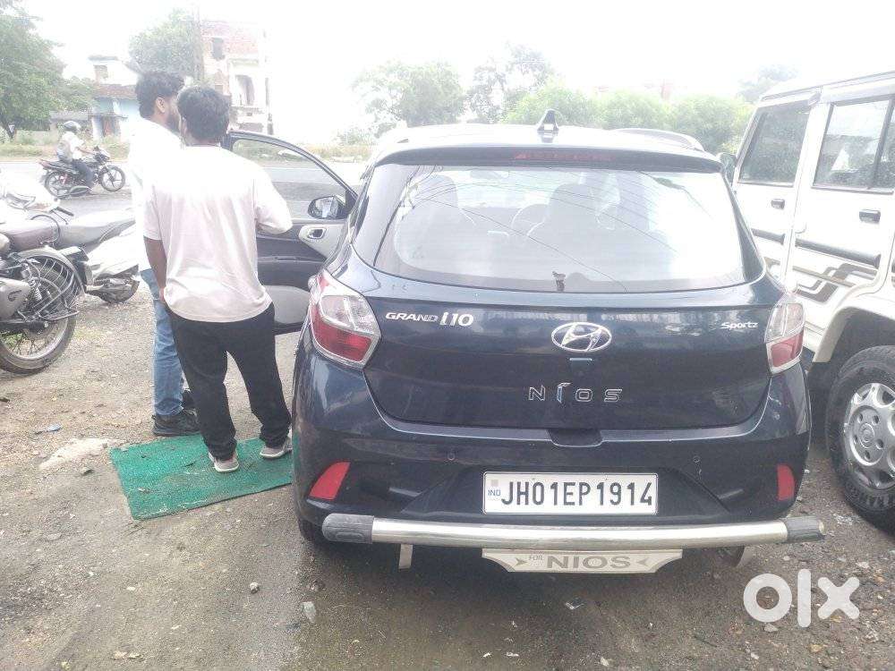 Hyundai Grand I10 Nios Sportz 1.2 Kappa Vtvt Dual Tone, 2022