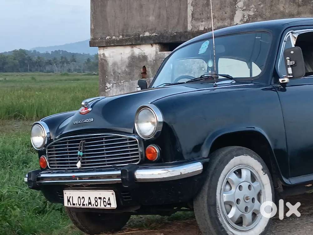 Ambassador Ambassador 1993 Diesel 100000 Km Driven