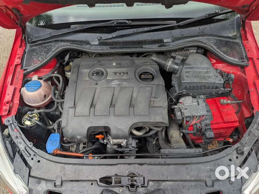 Skoda Rapid 2014 ,red Colour ,diesel Well Maintained