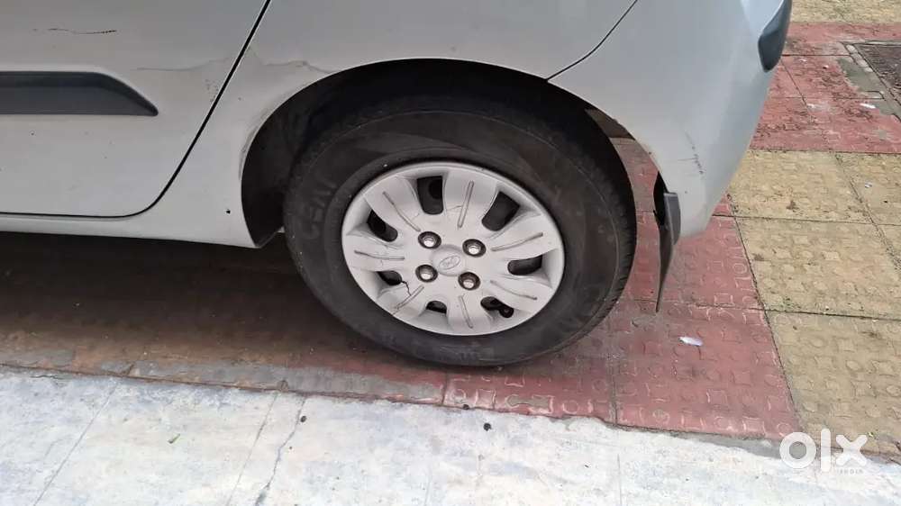 Hyundai I10 2009 Petrol 98000 Km Driven