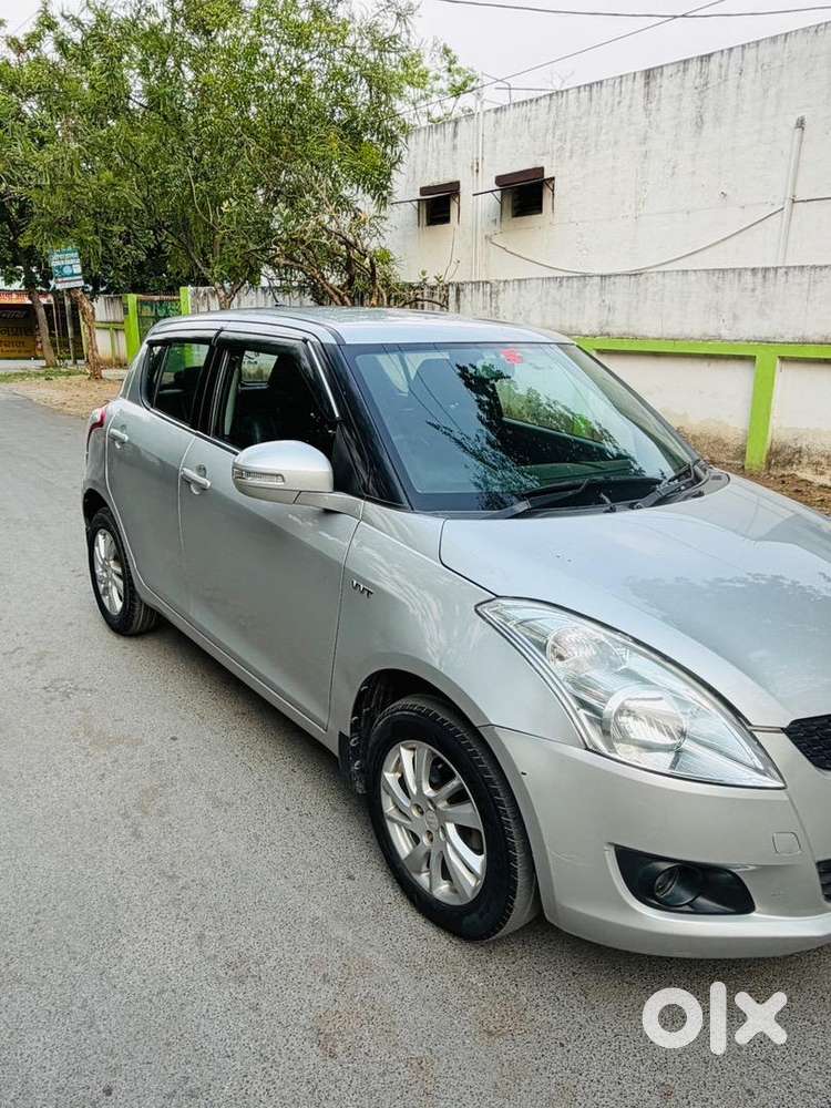 Maruti Suzuki Swift 2012 Zxi Top Model