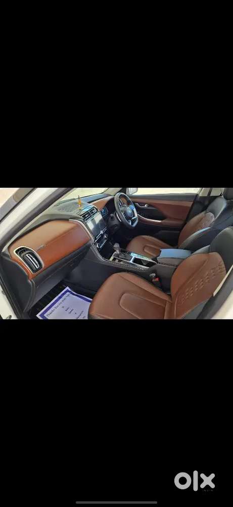 Hyuandai Alcazar Plantinum O 6 Seater Automatic