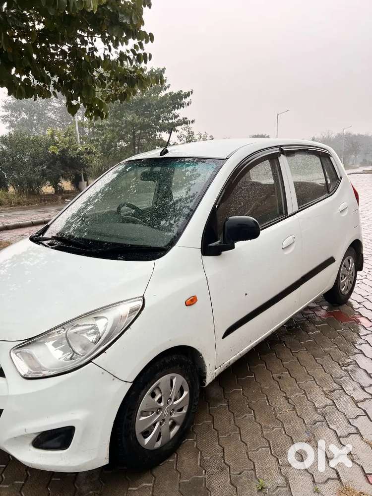 I 10 Hyundai 2011 Modal Price 130000