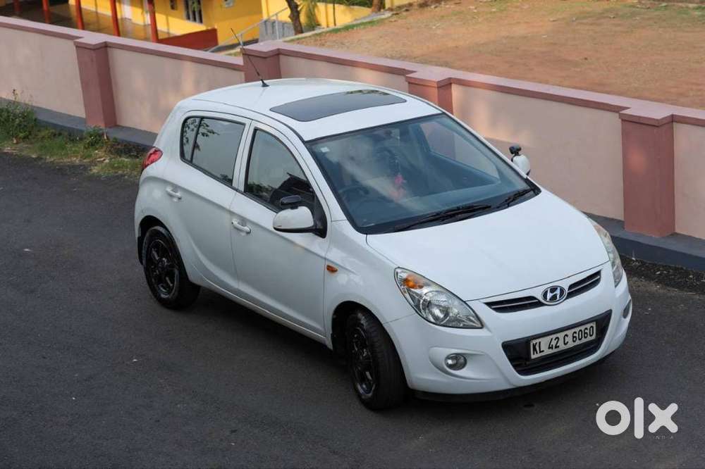 Hyundai I20 2009 Diesel Well Maintained Urgent Sale
