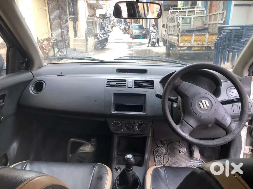 Maruti Suzuki Dzire Tour 2016