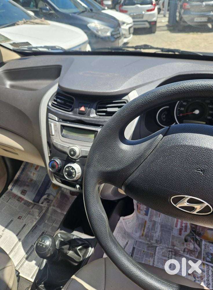 Hyundai Eon Magna +, 2012, Petrol