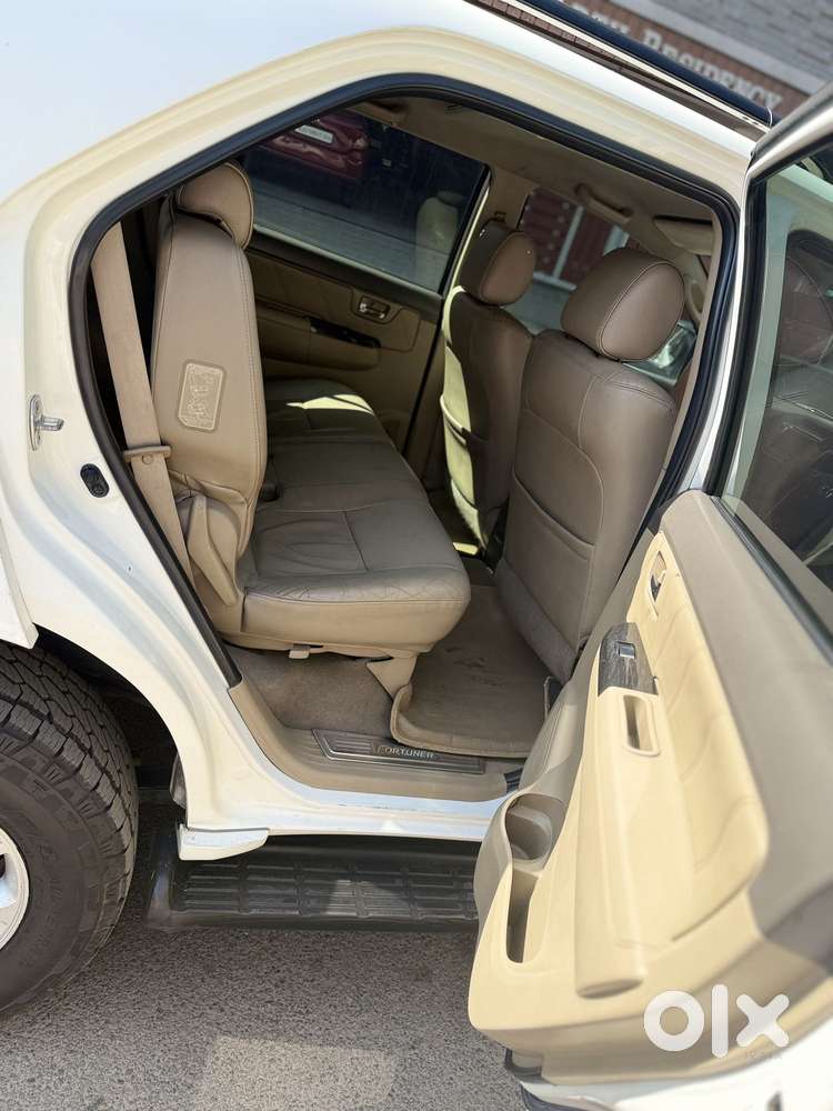 Toyota Fortuner 3.0 4x4 Manual, 2013, Diesel