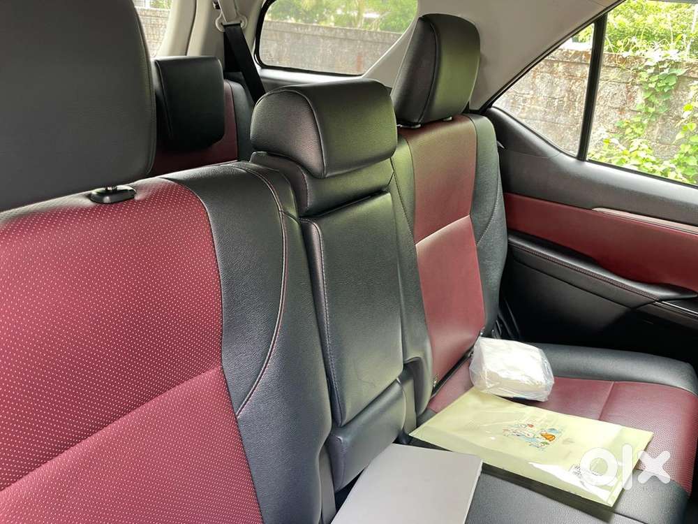Toyota Fortuner Legender 2022