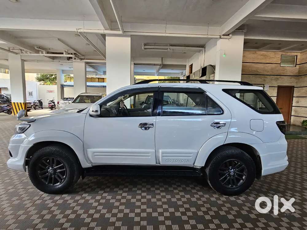 Toyota Fortuner 2013 Diesel Well Maintained