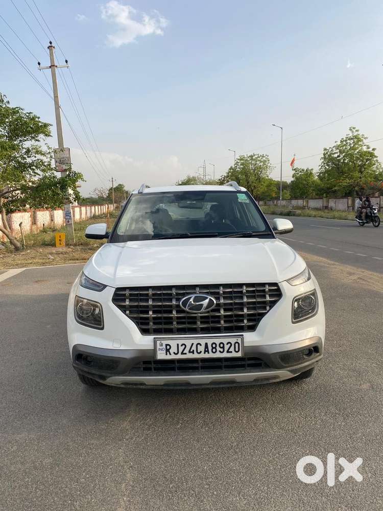 Hyundai Venue S Plus Mt 1.2 Kappa, 2022, Petrol