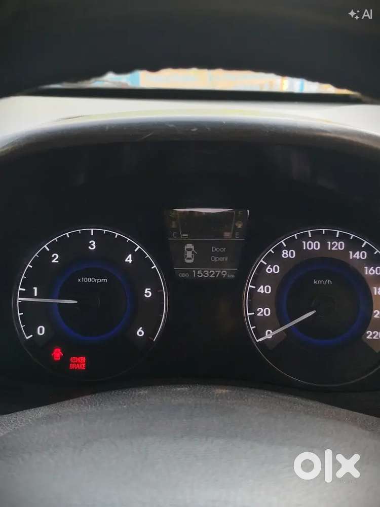 Hyundai Verna Diesel Manual 2014 Variant