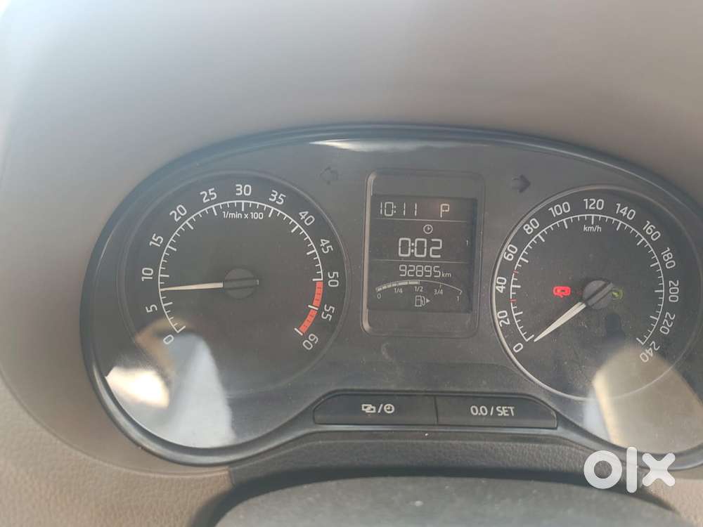 Skoda Rapid [2016-2020] 1.5 Style Plus Tdi At, 2016, Diesel