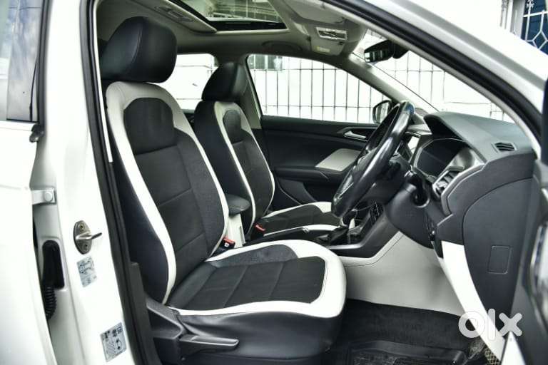 Volkswagen Taigun 1.0 Tsi Topline At, 2022, Petrol