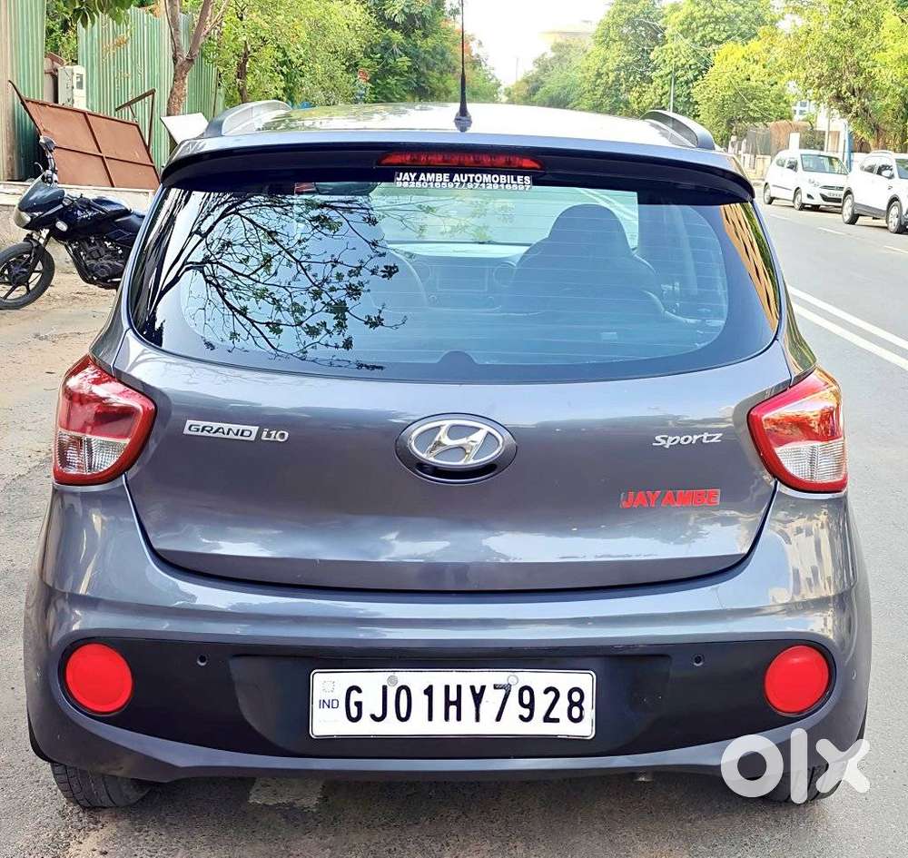 Hyundai Grand I10 1.2 Sportz At, 2018, Cng & Hybrids