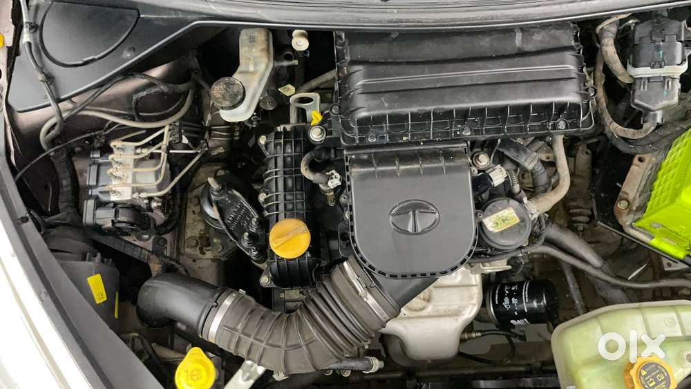Tata Tiago Xza, 2018, Petrol