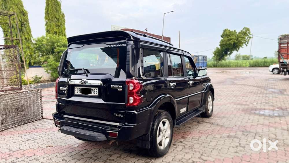 Mahindra Scorpio Diesel 99000 Km Driven