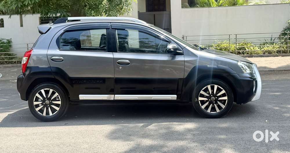 Toyota Etios Cross 1.5l V, 2015, Petrol