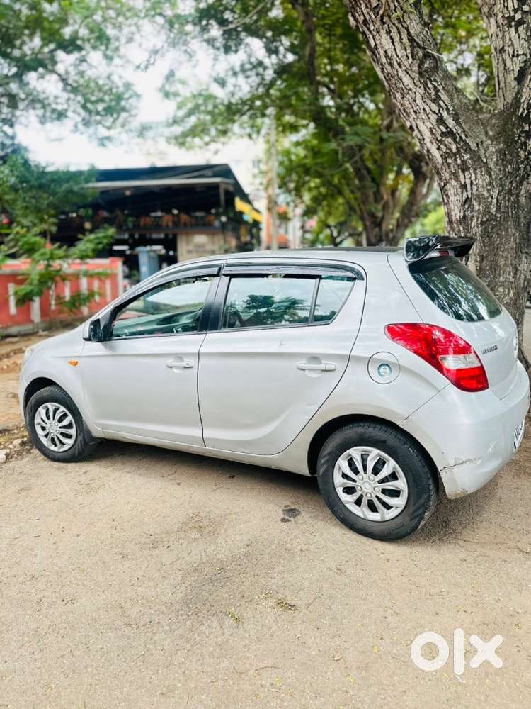Hyundai I20 Magna Km Driven
