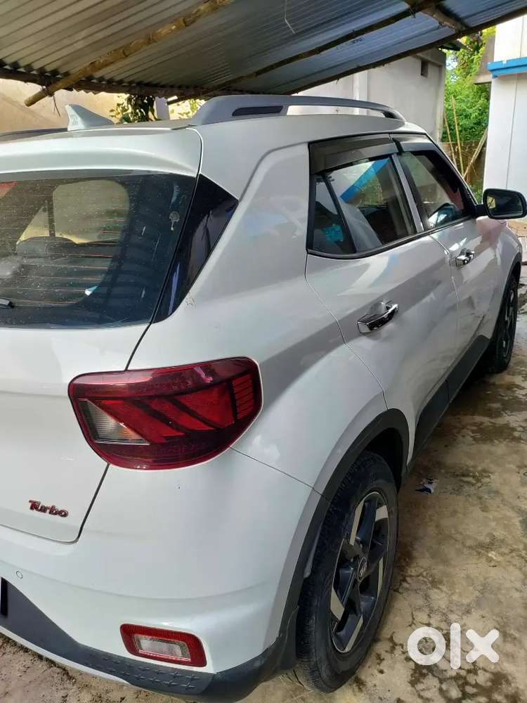 Hyundai Venue Knight Edition 2022