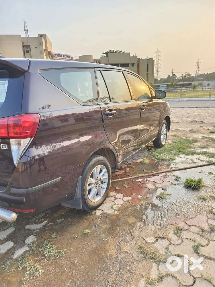 Toyota Innova Crysta, Gx Manual, 8 Seater.