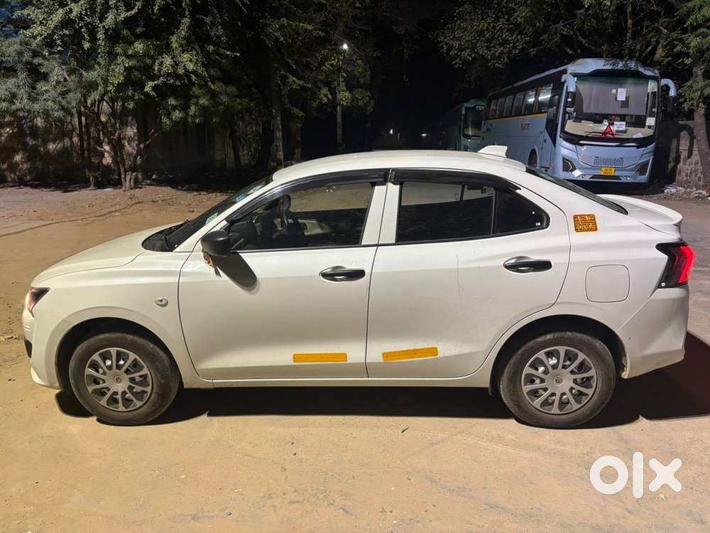 Maruti Suzuki Dzire 1.2 Tour S Cng 2025