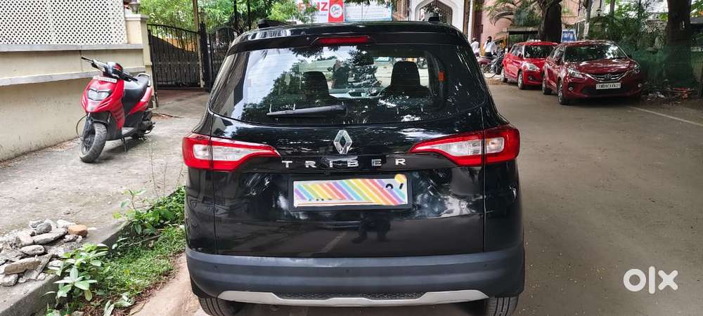 Renault Triber Rxz, 2024, Petrol