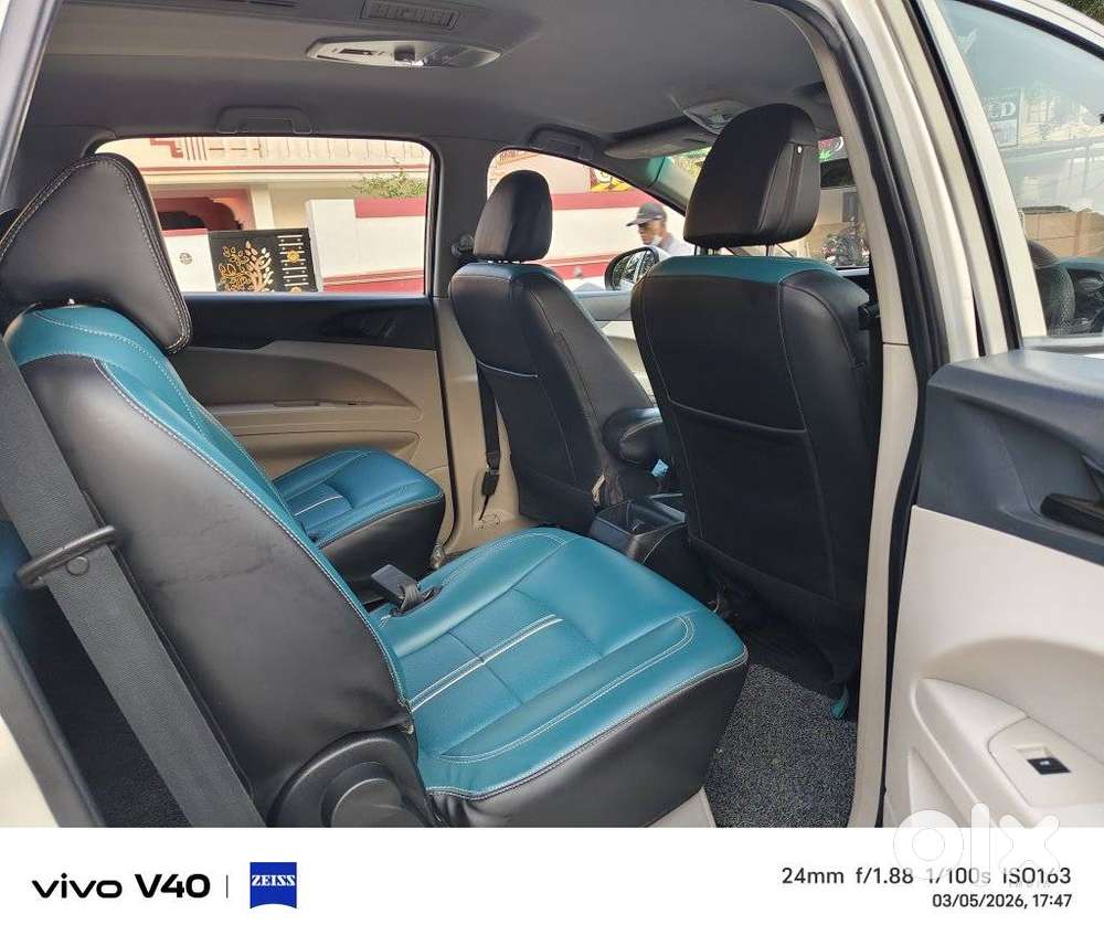 Mahindra Marazzo M2, 2022, Diesel