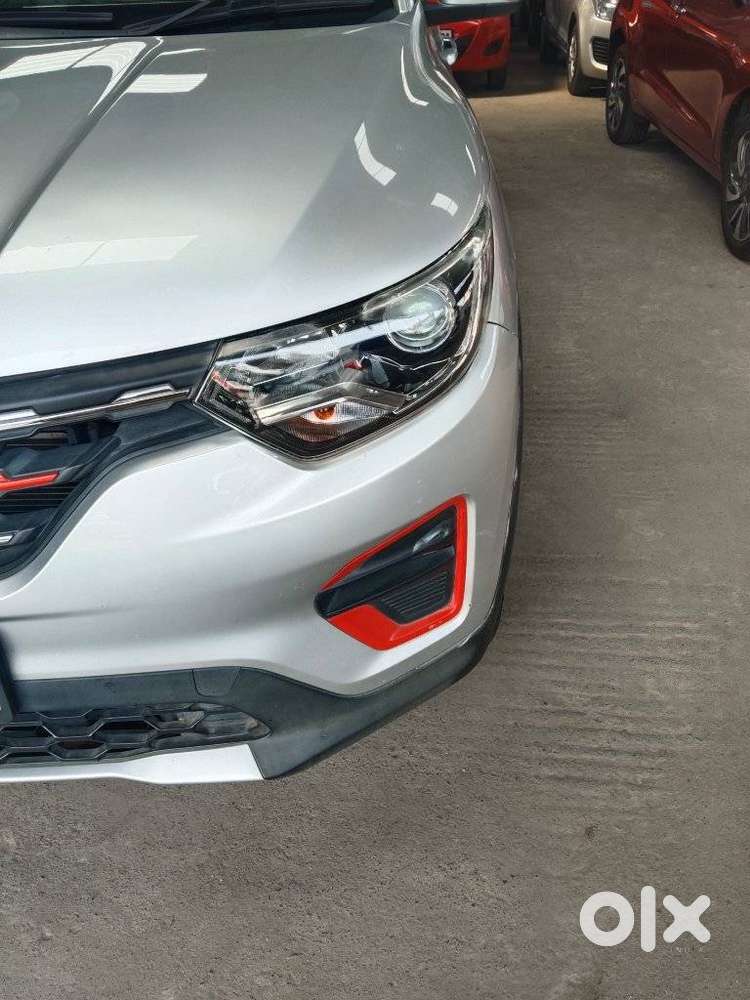 Renault Triber Rxz, 2019, Petrol