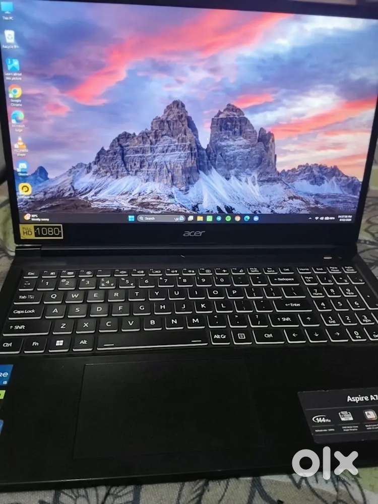 Acer Aspire A715-79G