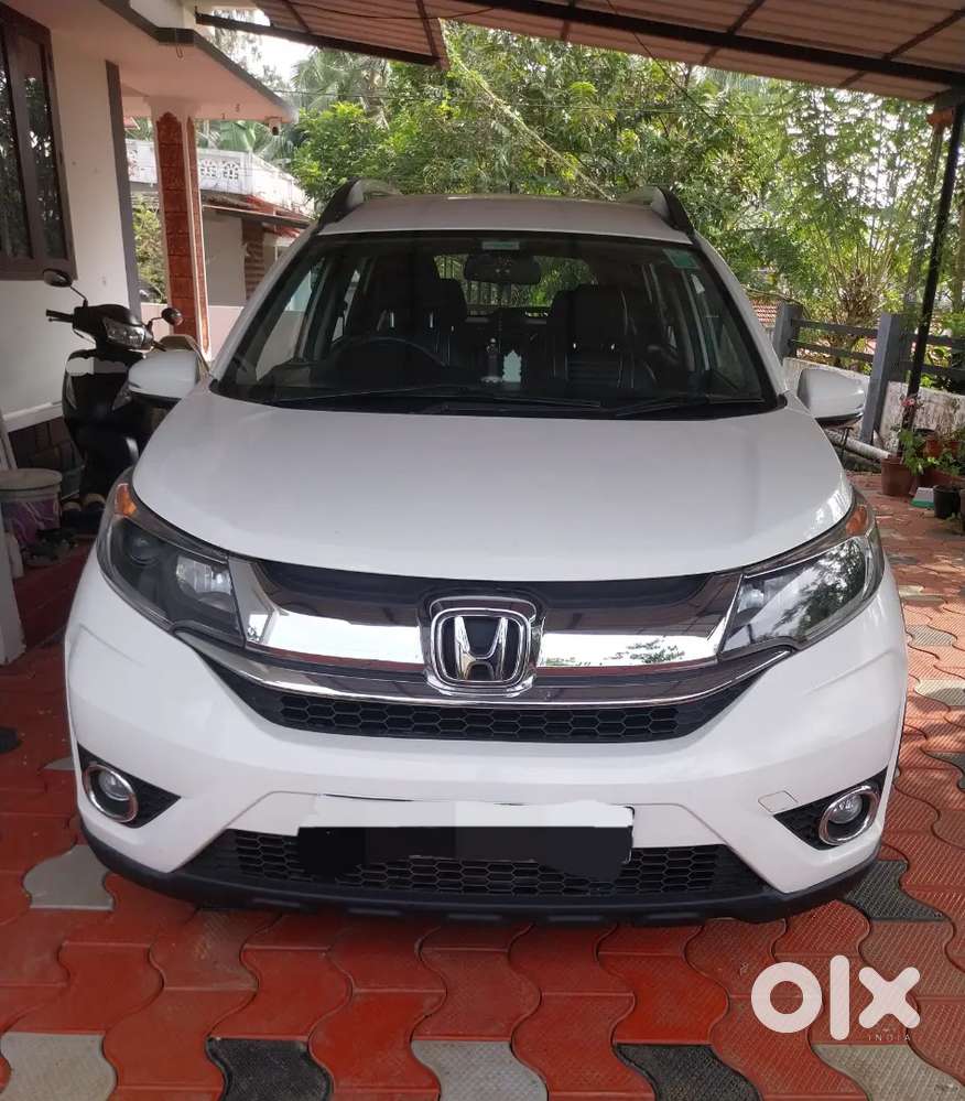 Honda Br-v 2016 Petrol Well Maintained