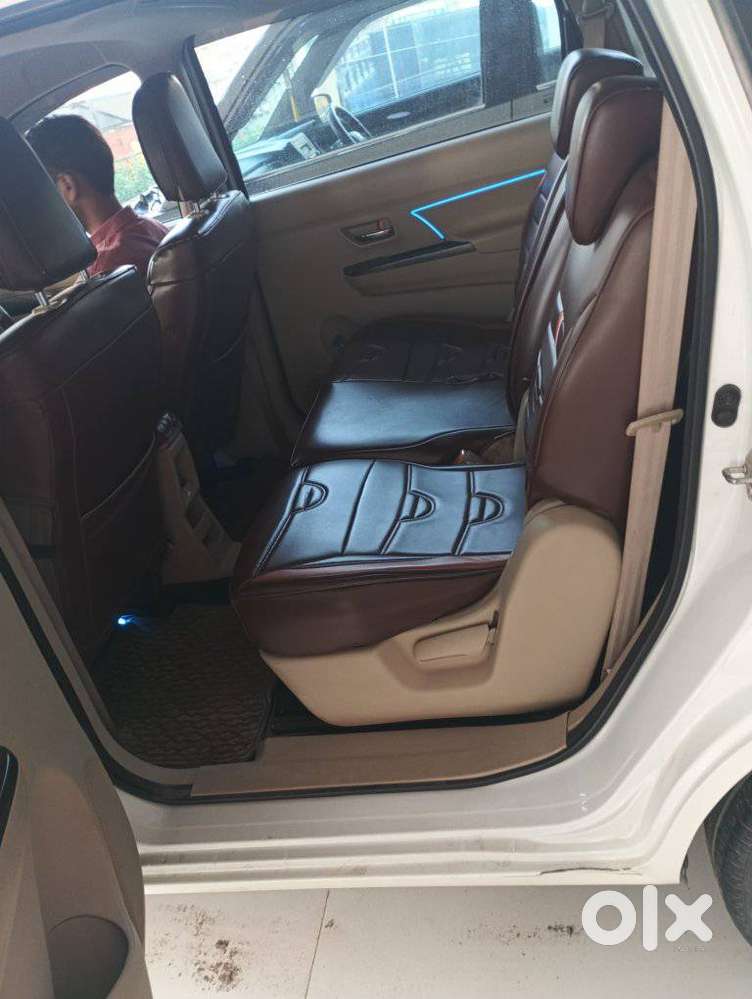 Maruti Suzuki Ertiga 2022-2023 Zxi, 2022, Petrol