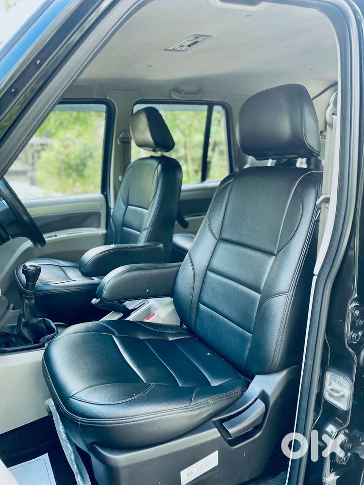 Mahindra Scorpio S10 7 Seater, 2015, Diesel