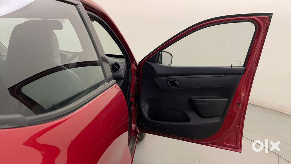 Renault Kwid 1.0 Rxt Amt, 2017, Petrol