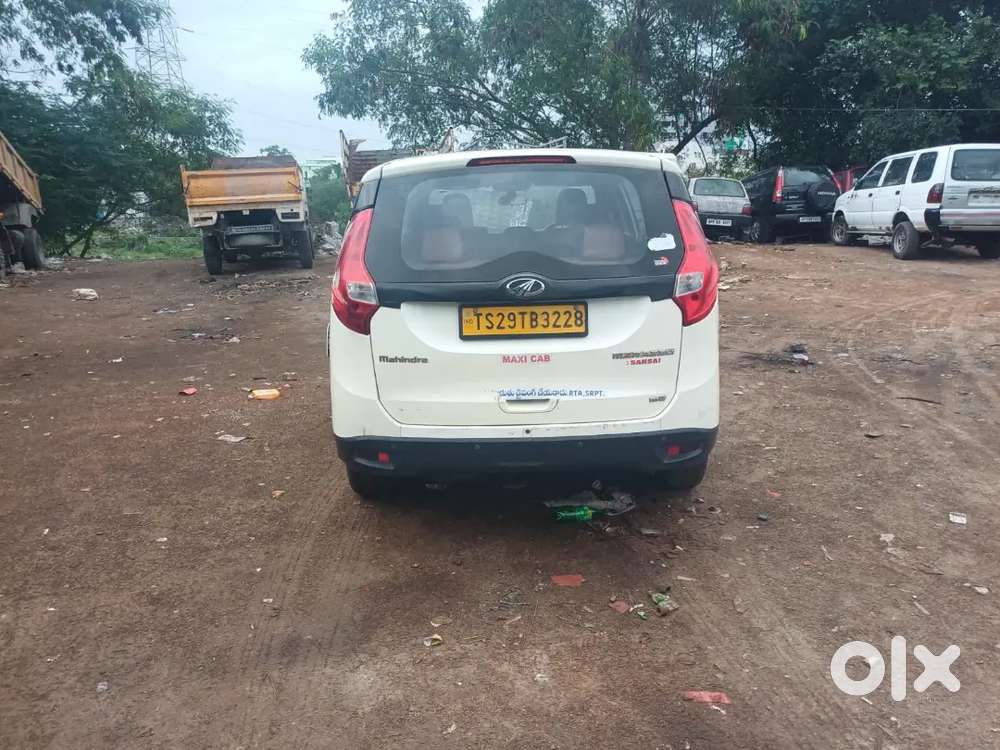 Mahindra Marazzo Diesel 2nd 2022
